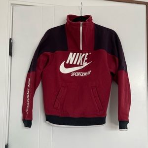 Nike sweatshirt